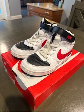 Nike Boys White & Red High-Top Sneakers